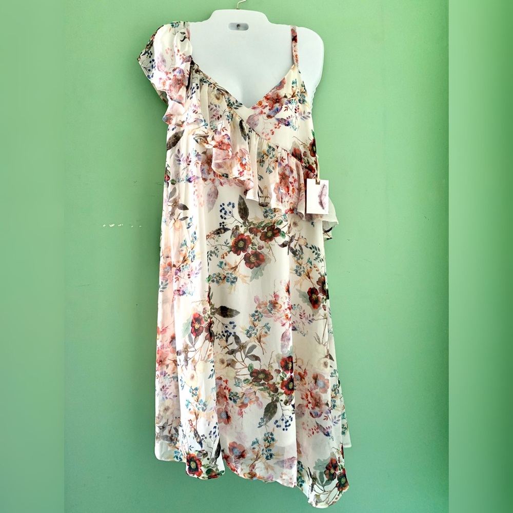 Jessica Simpson Maternity M